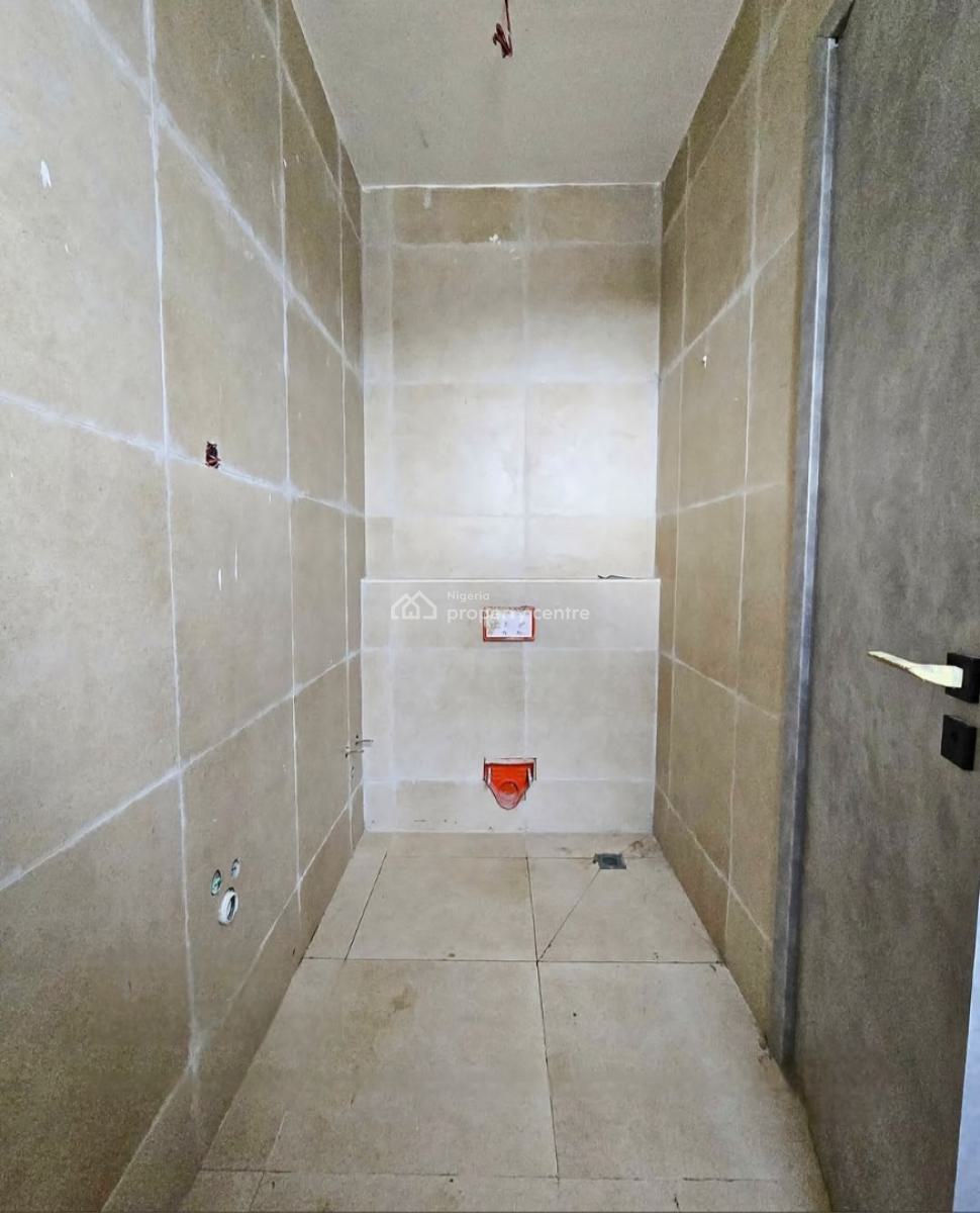 Luxury 3 Bedroom Fully Serviced Apartment with Bq in a Gated Community, Off Admiralty Road, Lekki Phase 1, Lekki, Lagos, Flat / Apartment for Sale