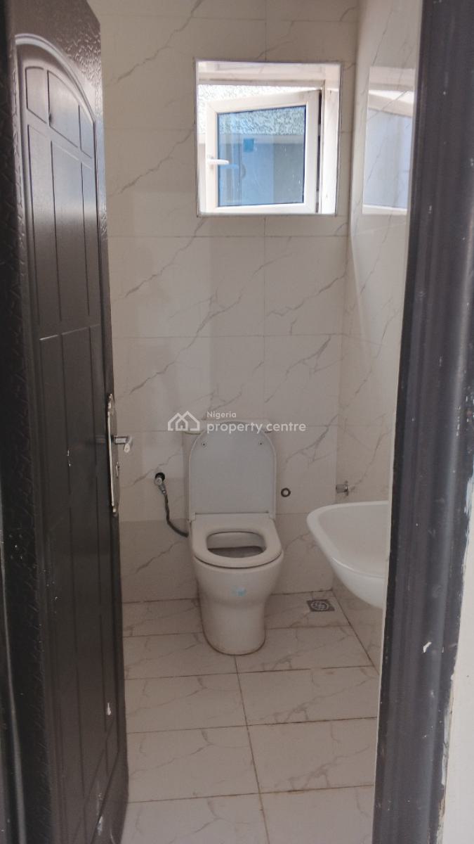 Luxury 2 Bedroom Flat, Behind Ap Filling Station, Ikate Elegushi, Lekki, Lagos, Flat / Apartment for Rent