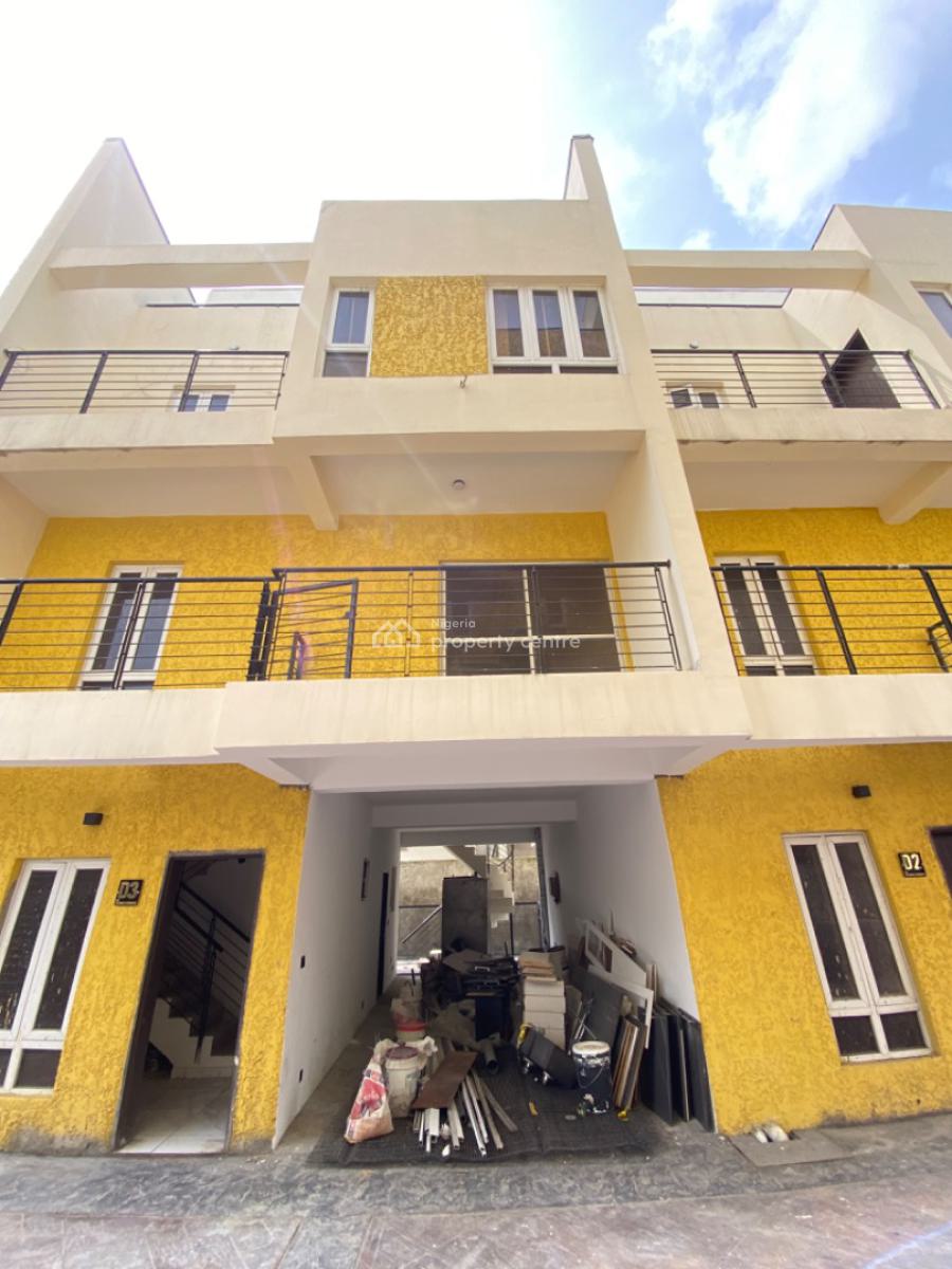 4 Bedroom Terrace Duplex Available, Lekki Phase 1, Lekki, Lagos, Terraced Duplex for Sale