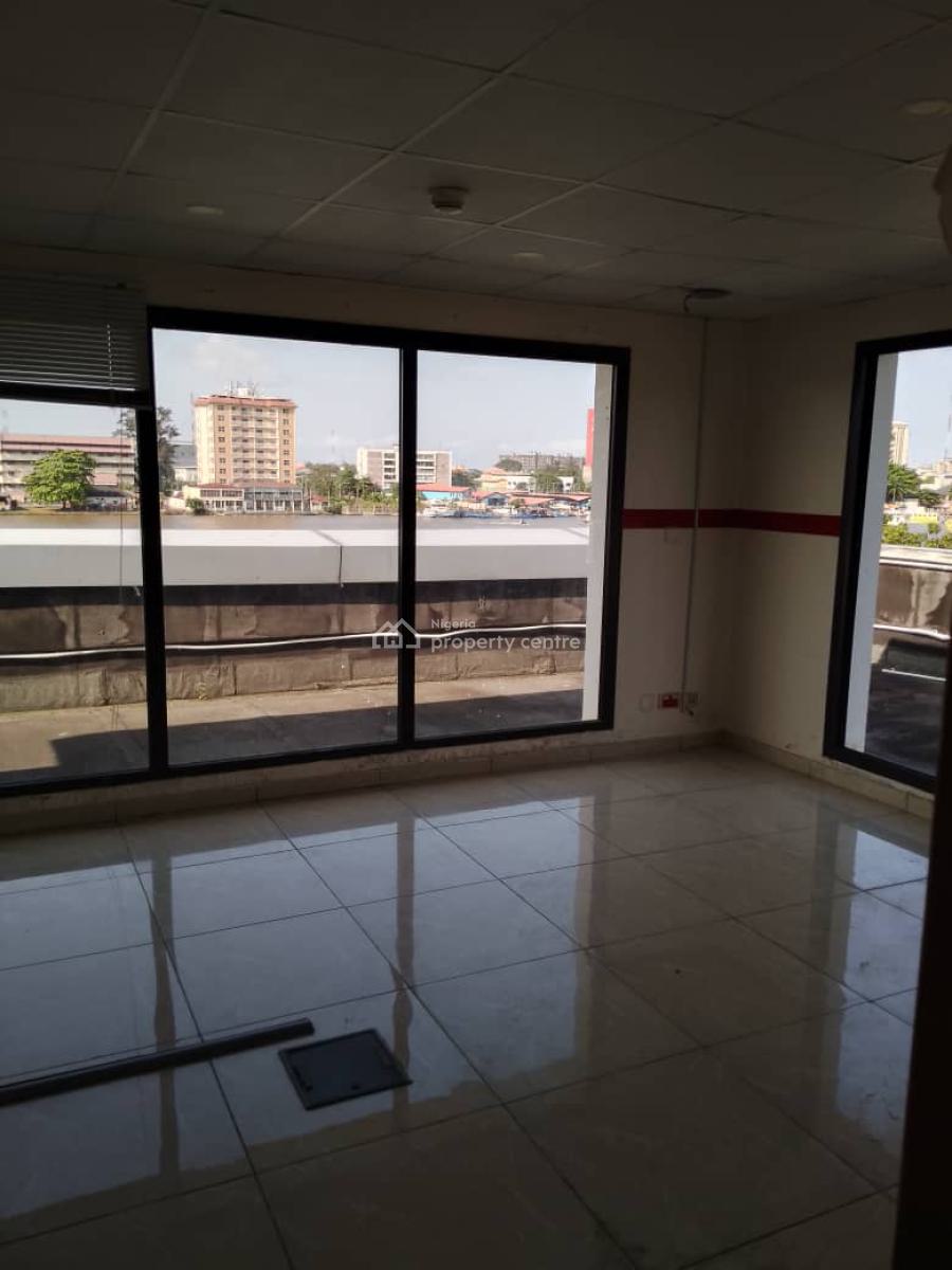 Waterfront 24 Room Property (all Rooms Ensuite) Sitting on 1400sqm, Victoria Island (vi), Lagos, Detached Duplex for Rent