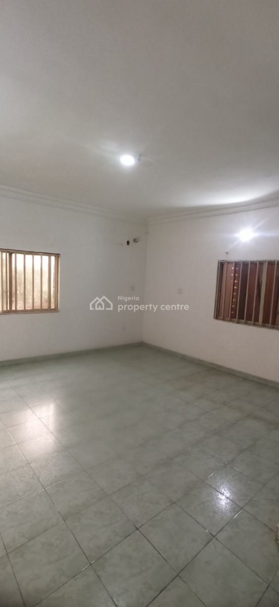 Clean 2 Bedrooms Apartment with Bq, Wuse 2, Abuja, Flat / Apartment for Rent