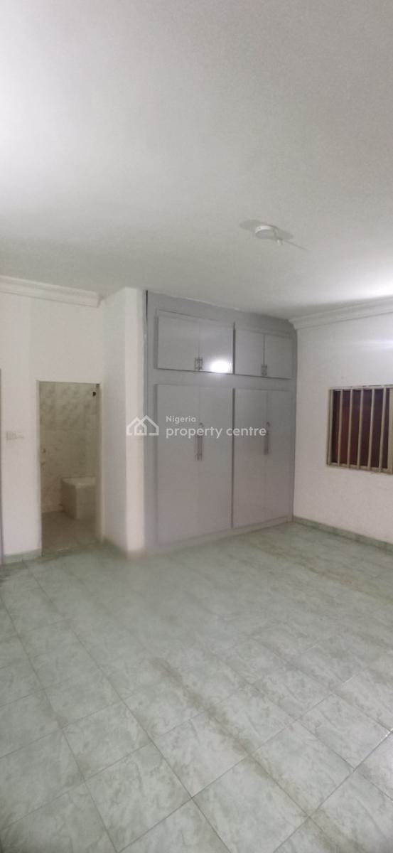 Clean 2 Bedrooms Apartment with Bq, Wuse 2, Abuja, Flat / Apartment for Rent