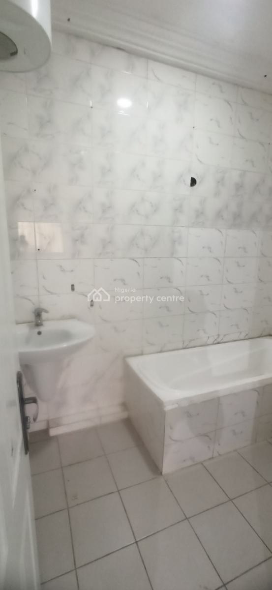 Clean 2 Bedrooms Apartment with Bq, Wuse 2, Abuja, Flat / Apartment for Rent