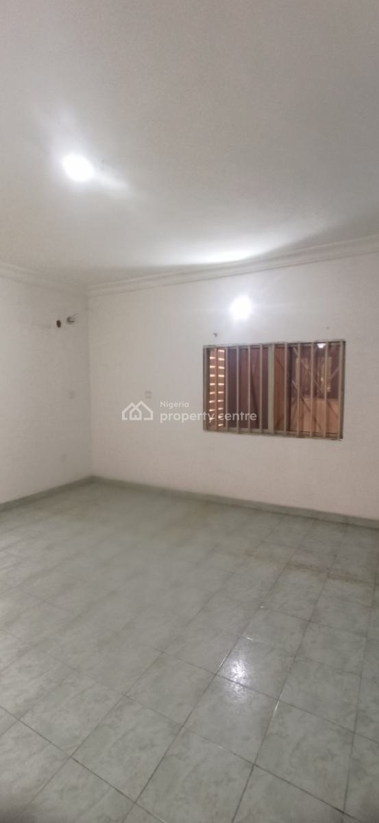 Clean 2 Bedrooms Apartment with Bq, Wuse 2, Abuja, Flat / Apartment for Rent