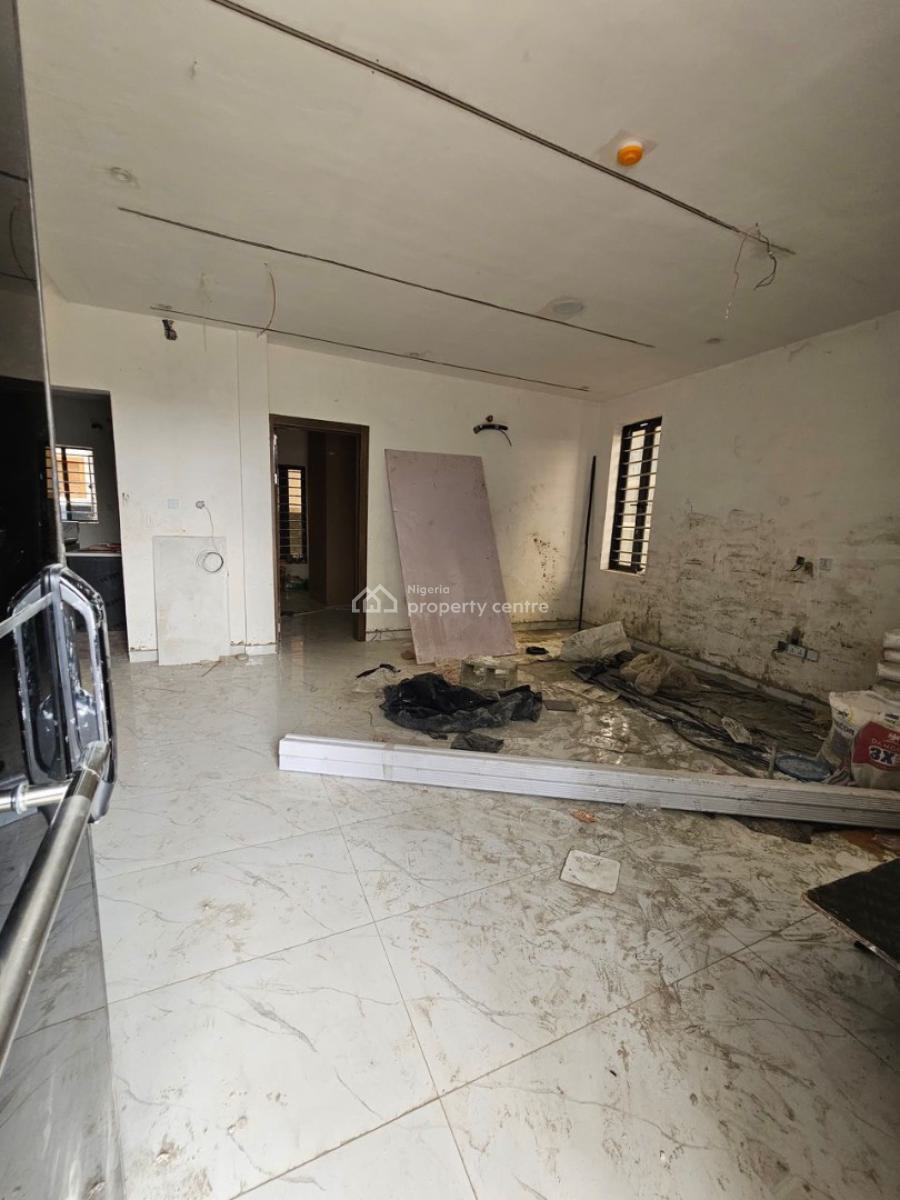 4 Bedroom Semi Detached Duplex with Bq, Magodo, Lagos, Semi-detached Duplex for Sale