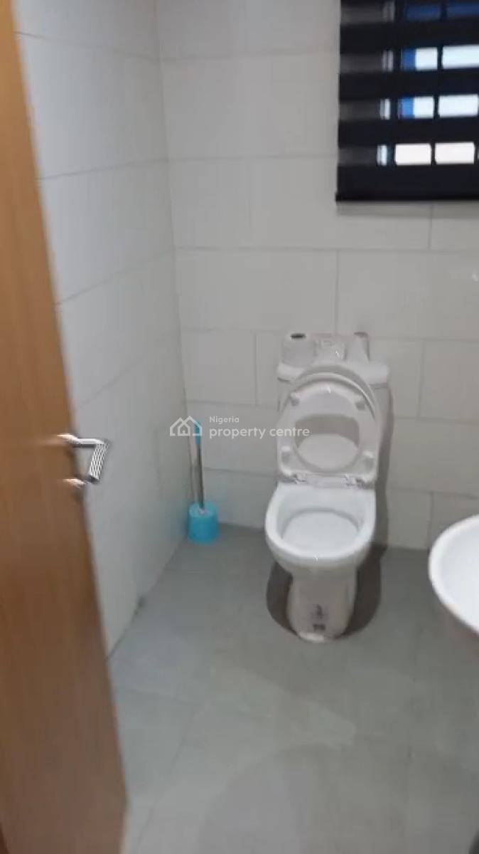 216 Sqm Office Space, Sabo, Yaba, Lagos, Office Space for Rent