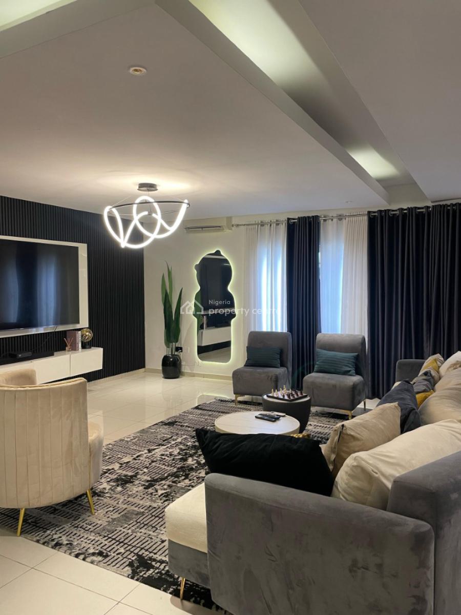 Lush 3 Bedroom Penthouse, Lekki Phase 1, Lekki, Lagos, Flat / Apartment Short Let