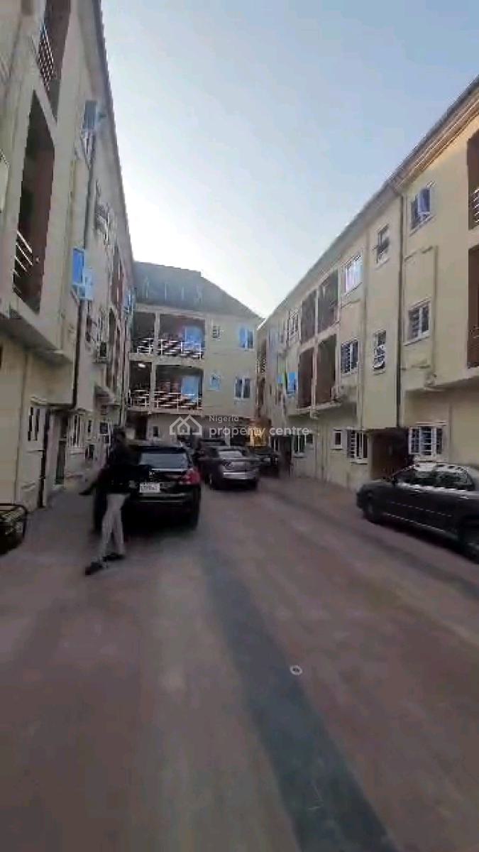 a Room Self Apartment, Onabola Street, Off Pedro Road, Pedro, Gbagada, Lagos, Self Contain (single Rooms) for Rent