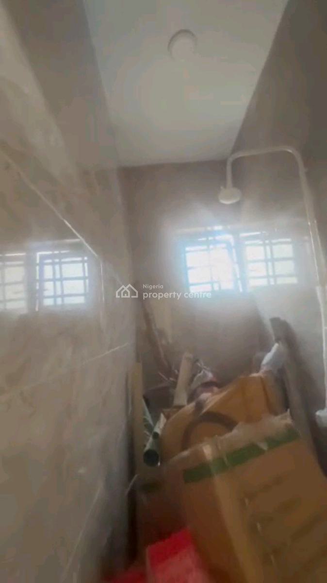 Standard and Spacious Miniflat, Makoko, Yaba, Lagos, Mini Flat (room and Parlour) for Rent