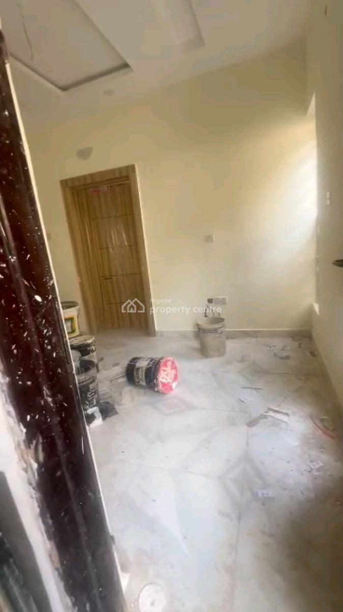 Standard and Spacious Miniflat, Makoko, Yaba, Lagos, Mini Flat (room and Parlour) for Rent