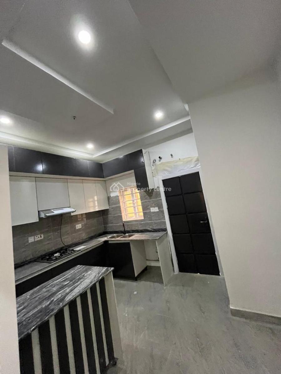Brand New 4 Bedrooms Luxury Duplex with Bq, Abraham Adesanya, Ajah, Lagos, Terraced Duplex for Rent