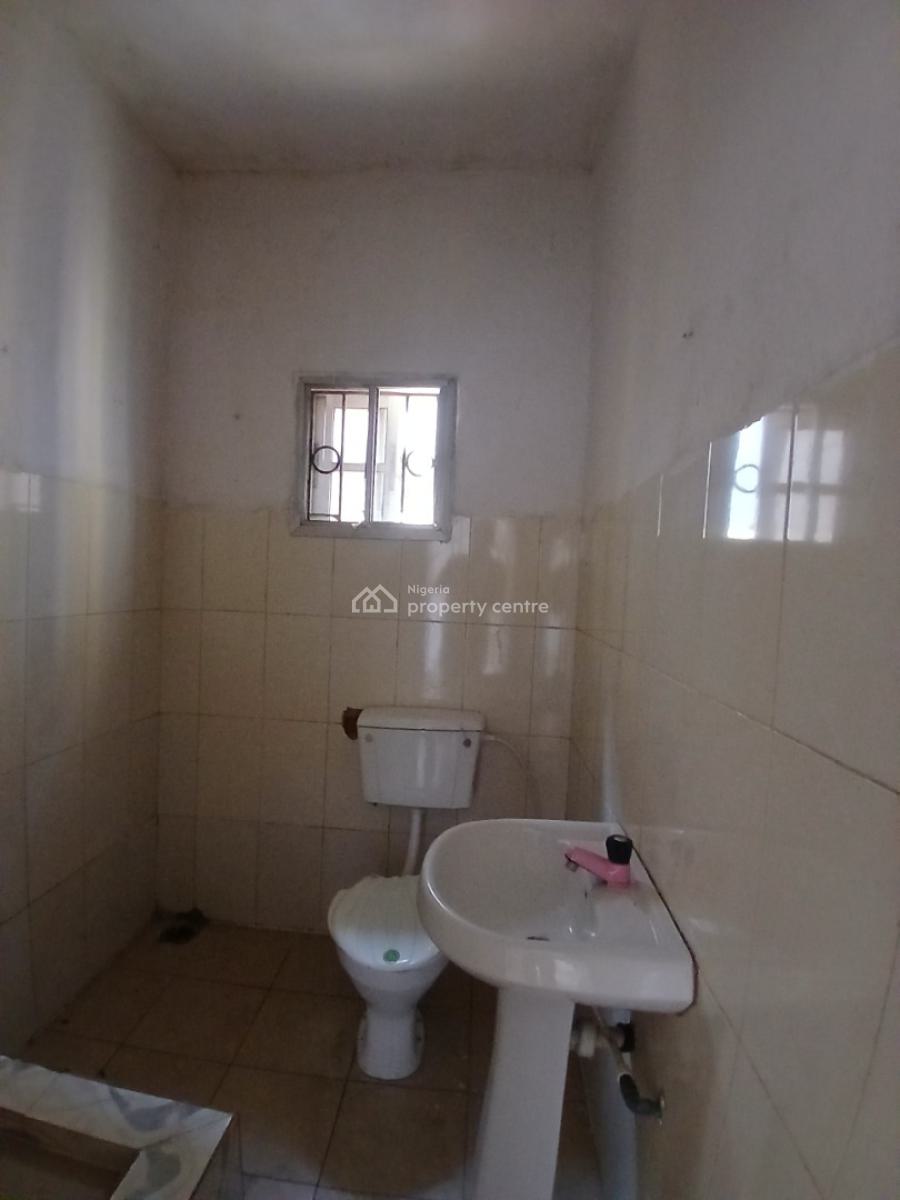 Rooms with Parlour, Seaside Estate, Badore, Ajah, Lagos, Flat / Apartment for Rent