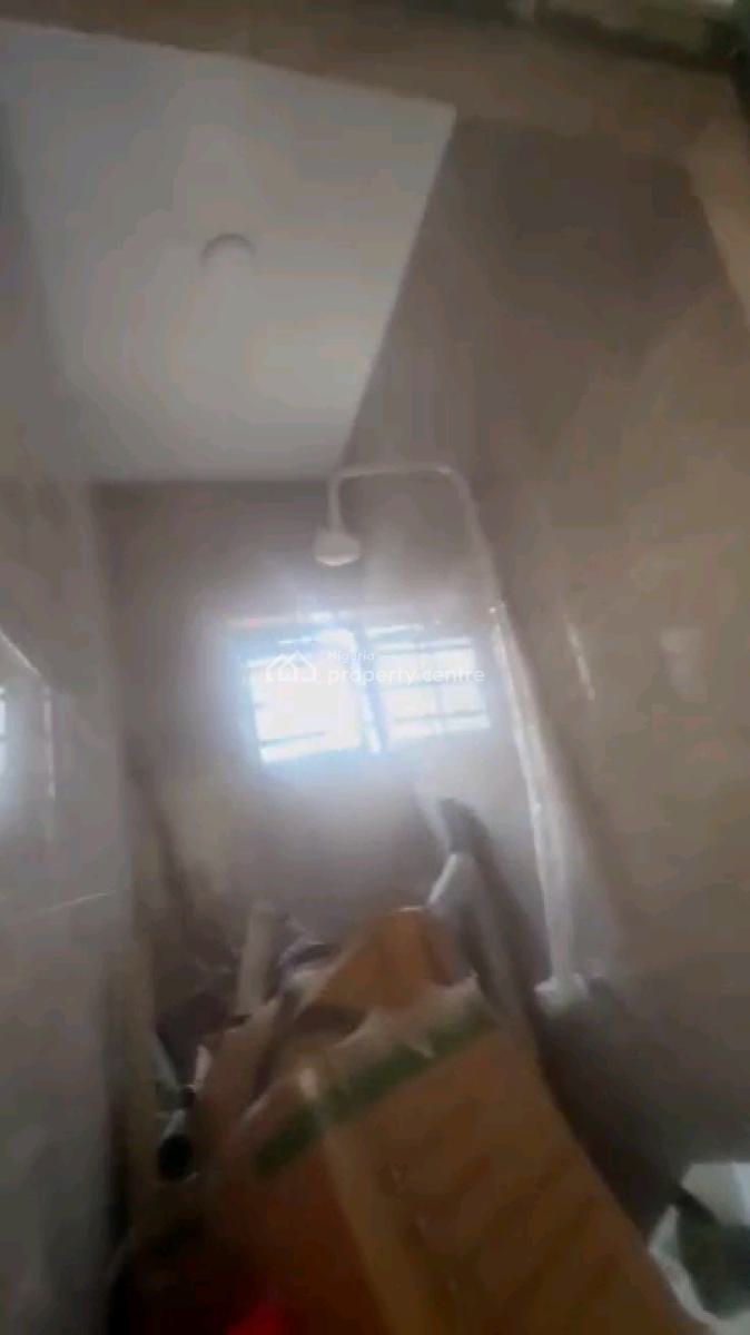 Standard and Spacious Miniflat, Makoko, Yaba, Lagos, Mini Flat (room and Parlour) for Rent