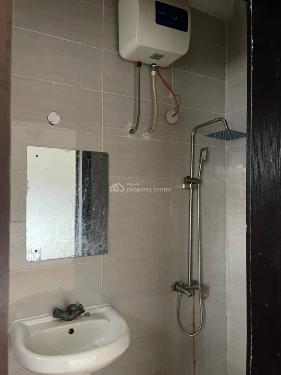 Serviced Mini Flat Apartment with Swimming Pool, Off Shoprite Road, Osapa, Lekki, Lagos, Mini Flat (room and Parlour) for Rent