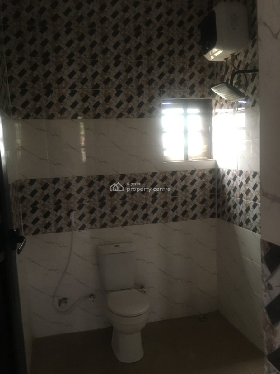 Healthy 3 Bedrooms Detached Duplex, Off Oluodo Road, Ebute, Ikorodu, Lagos, Detached Duplex for Rent