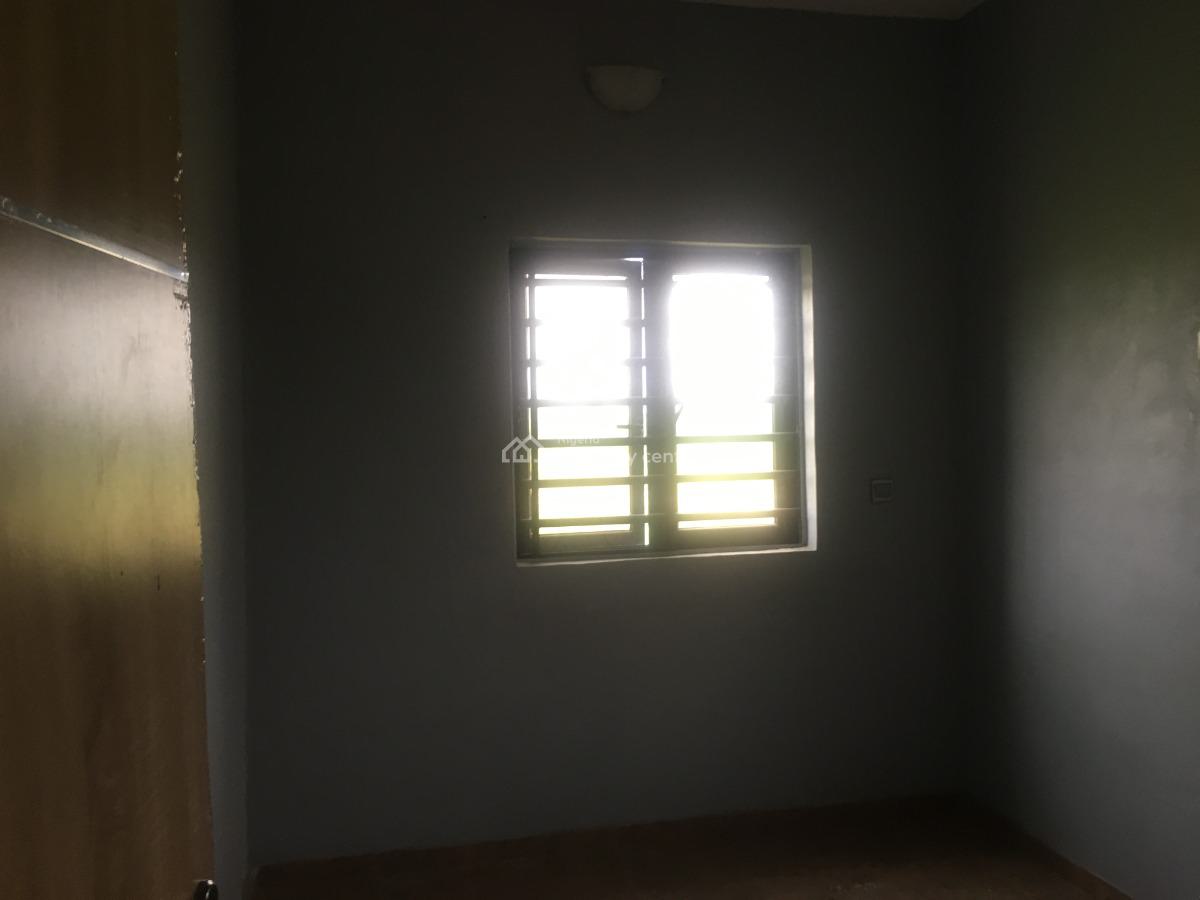 Healthy 3 Bedrooms Detached Duplex, Off Oluodo Road, Ebute, Ikorodu, Lagos, Detached Duplex for Rent