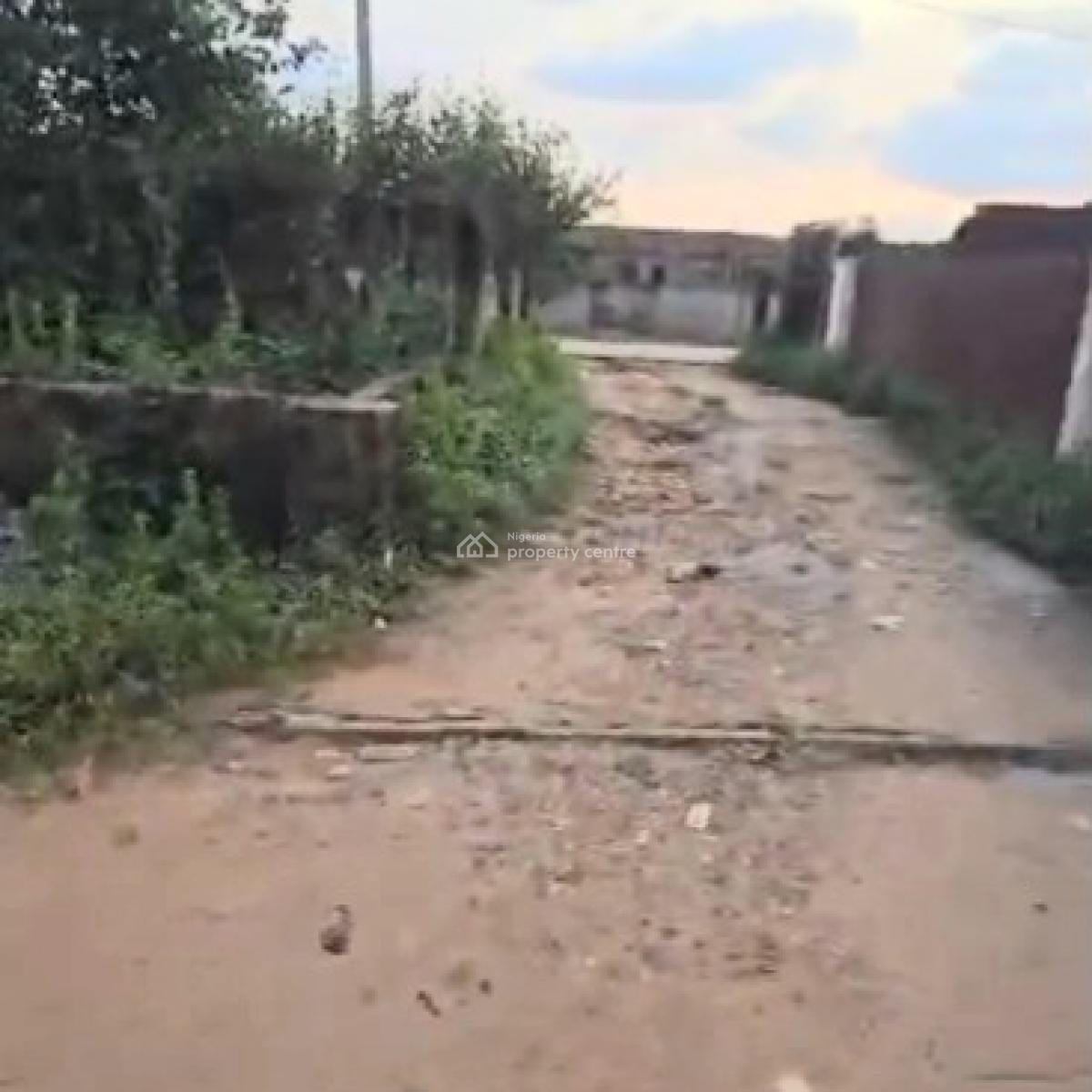 80ft By 230ft Land [1850sqm] with Cofo, Along Oghosa Crescent Off Oba Eweka Off Ihama Road Gra, Benin, Oredo, Edo, Land for Sale