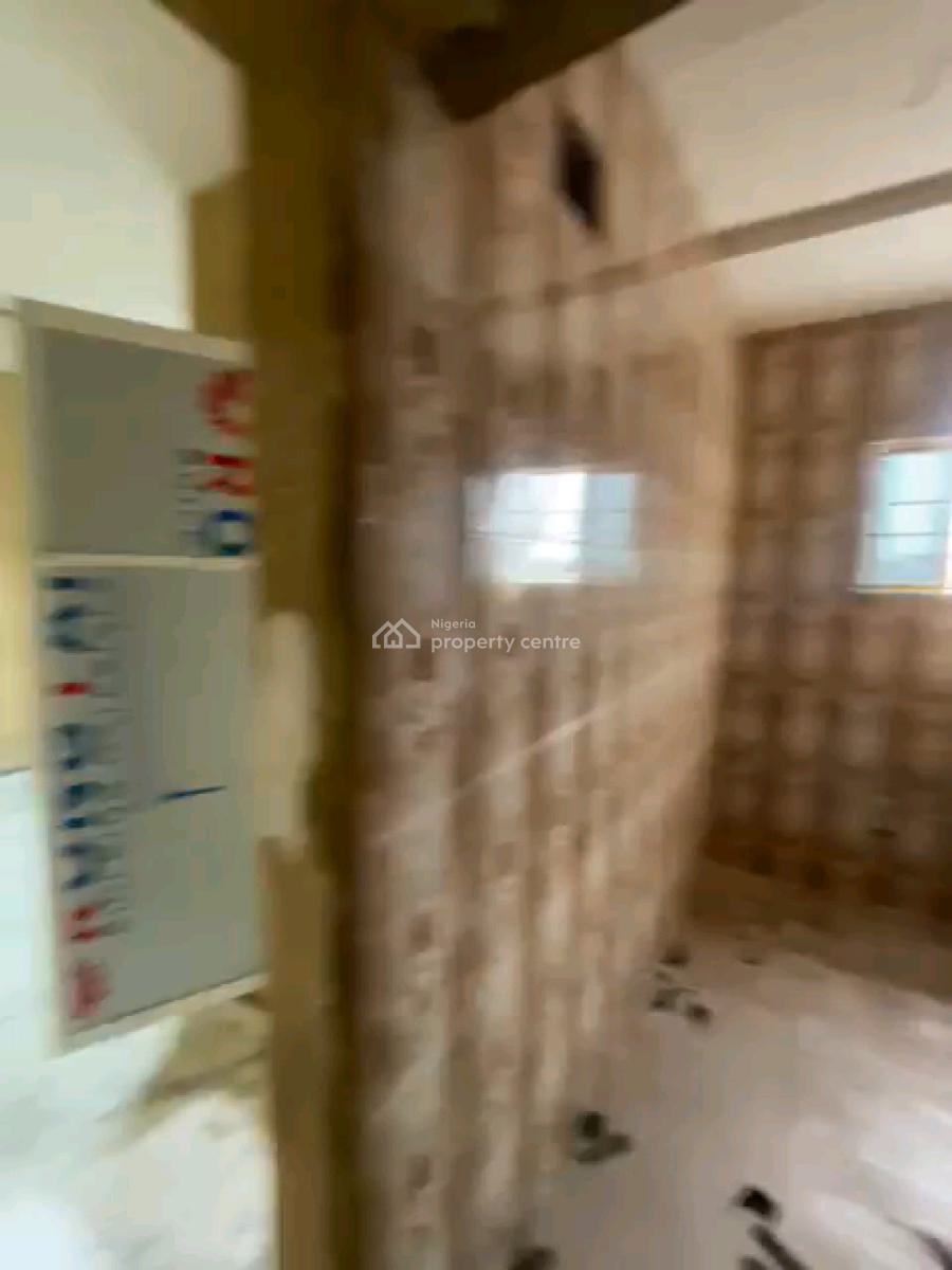 Standard Room Self Contain, Off Fetuga Street, Ladilak, Pedro, Gbagada, Lagos, Self Contain (single Rooms) for Rent