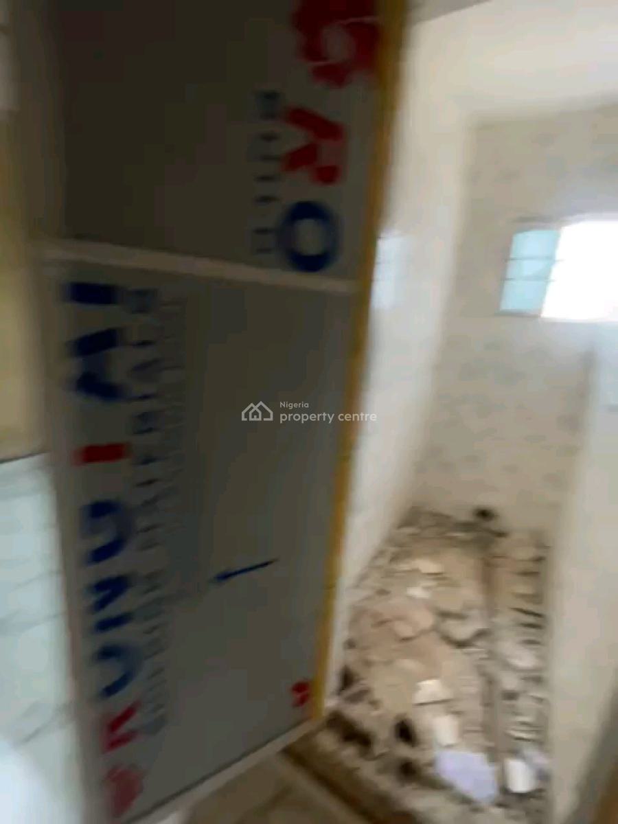 Standard Room Self Contain, Off Fetuga Street, Ladilak, Pedro, Gbagada, Lagos, Self Contain (single Rooms) for Rent