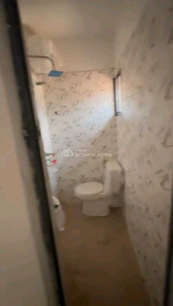 Newly Built Decent Spacious Mini Upflat and Down Flat with 2toilet, New Garage, Gbagada, Lagos, Mini Flat (room and Parlour) for Rent