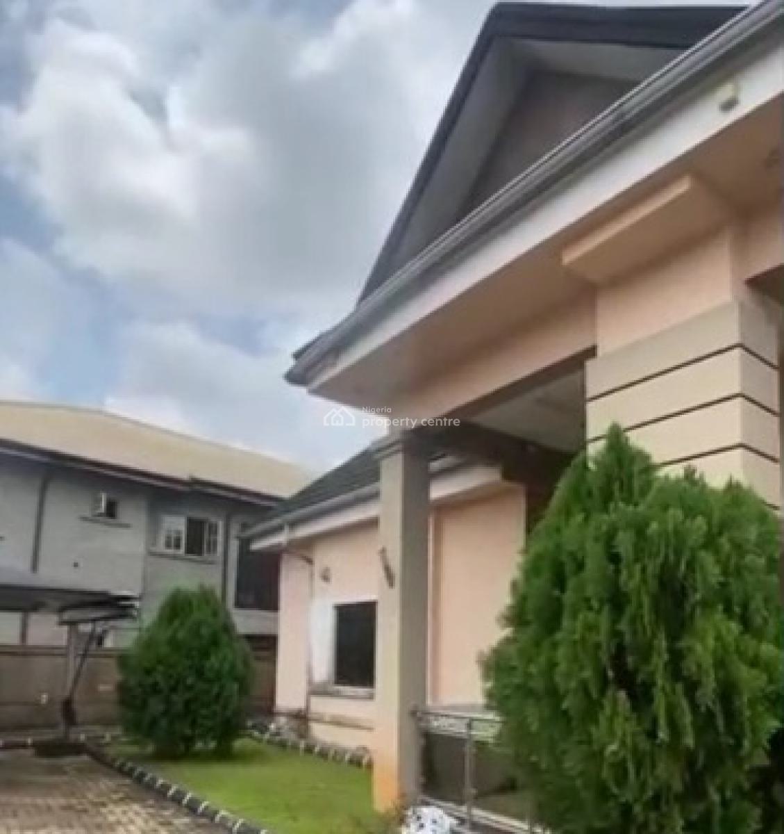 4bedroom Penthouse Bungalow with 2 Parlours 100ft By 100ft Land, Ebo Quarters By Market Square, Off Airport Road, Benin, Oredo, Edo, House for Sale