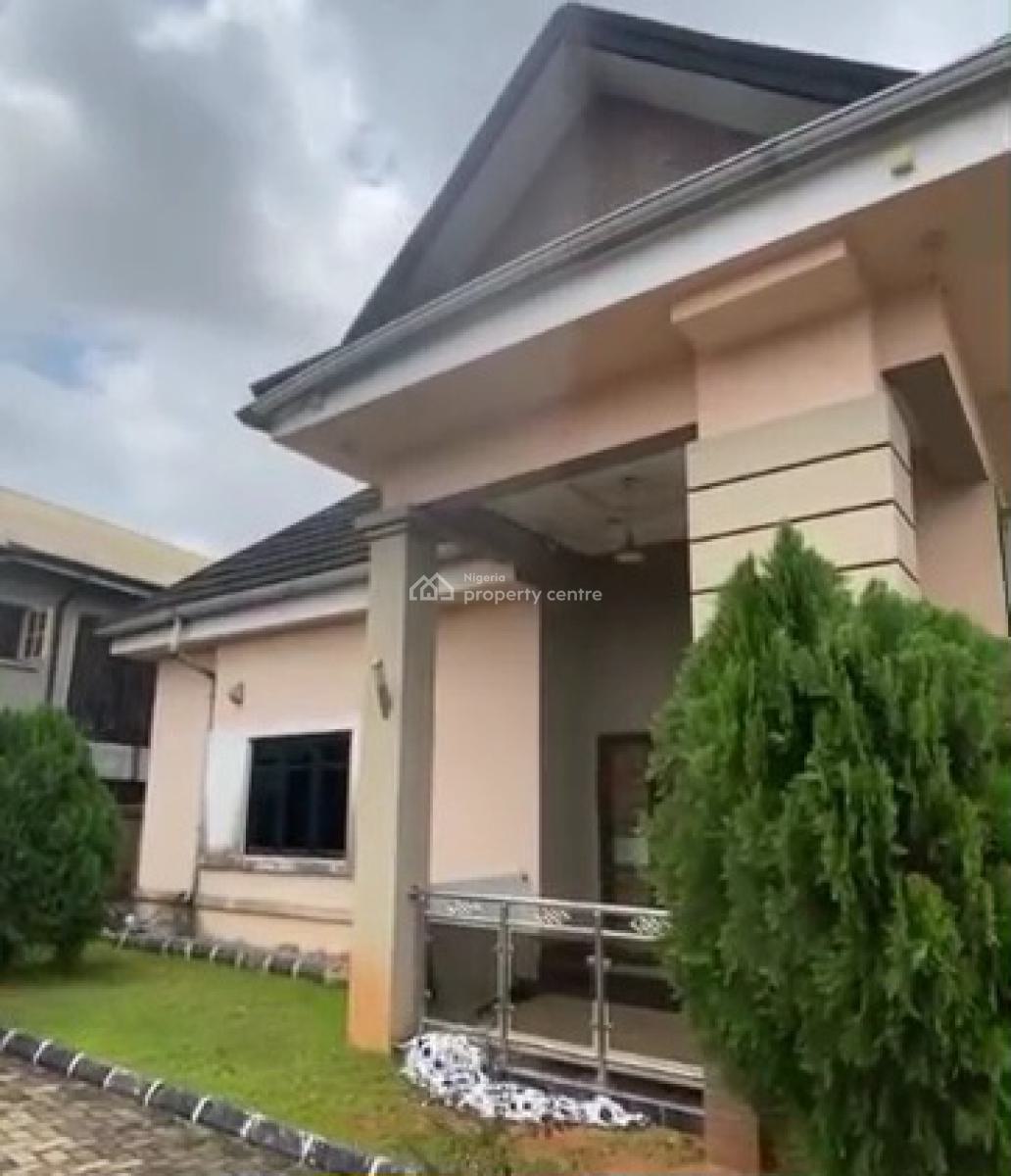 4bedroom Penthouse Bungalow with 2 Parlours 100ft By 100ft Land, Ebo Quarters By Market Square, Off Airport Road, Benin, Oredo, Edo, House for Sale