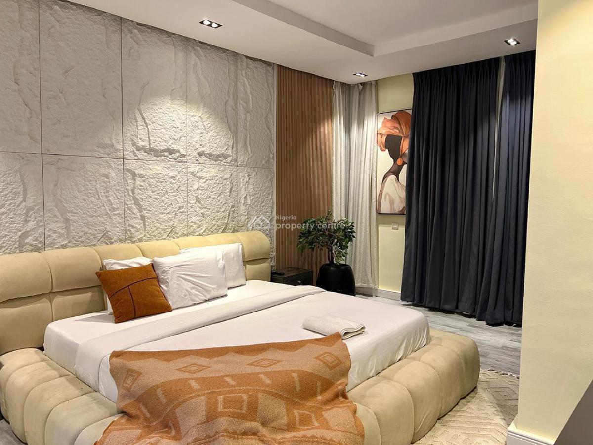 3 Bedroom Apartment, Lekki Phase 1, Lekki, Lagos, Flat / Apartment Short Let