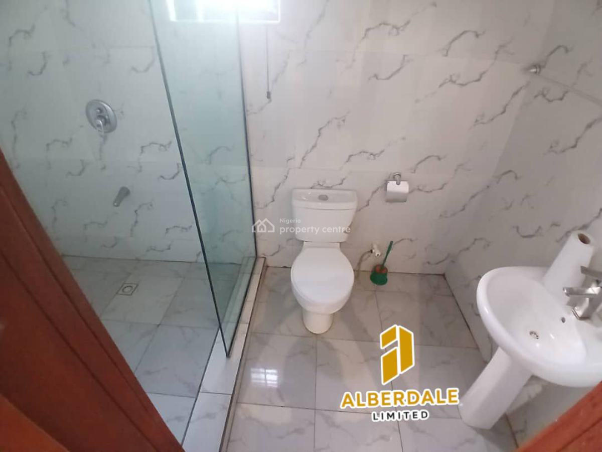 a Well-finished 4-bedroom Terrace Duplex, Lekki Expressway, Lekki, Lagos, Terraced Duplex for Sale