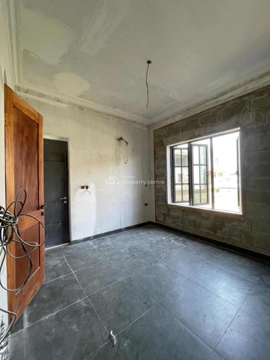 3 Bed Apartment with Elevator, Swimming Pool, Lekki Phase 1, Lekki, Lagos, Flat / Apartment for Sale