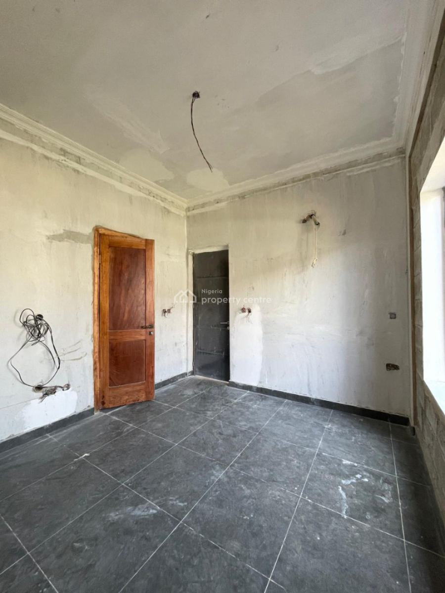 3 Bed Apartment with Elevator, Swimming Pool, Lekki Phase 1, Lekki, Lagos, Flat / Apartment for Sale