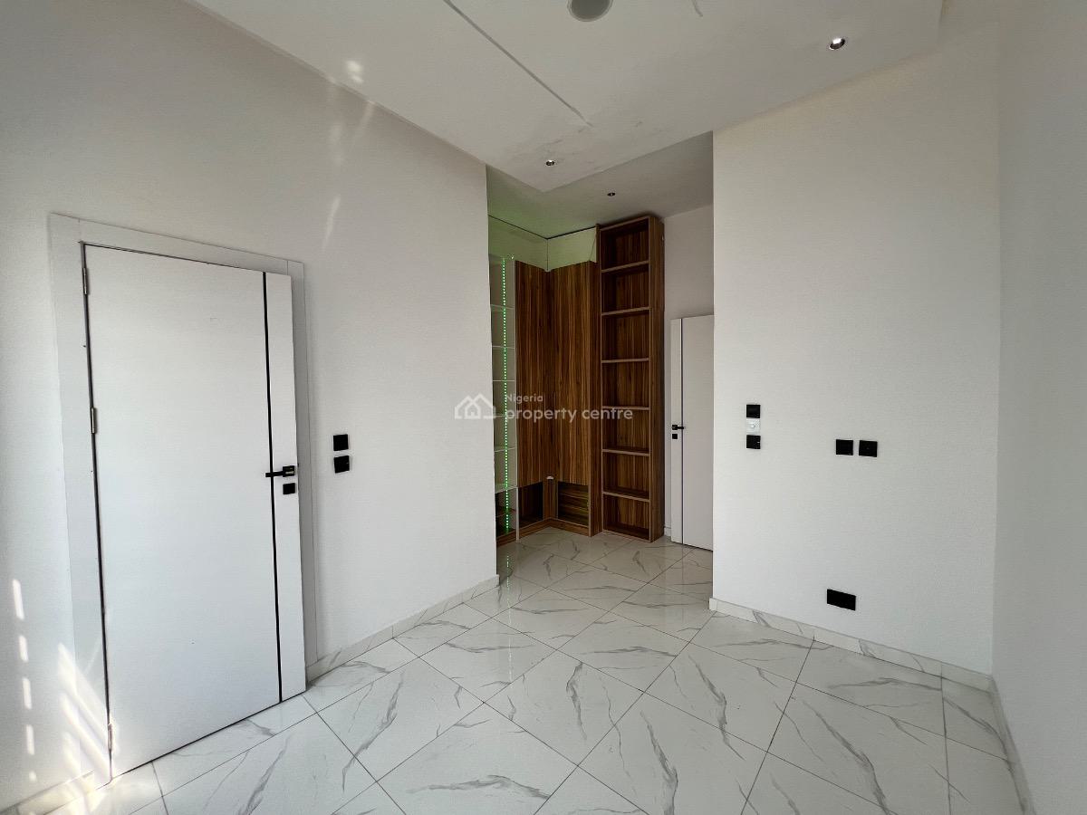 Luxury 4 Bedroom Duplex in an Estate, Captains Court, Ajah, Lagos, Semi-detached Duplex for Sale