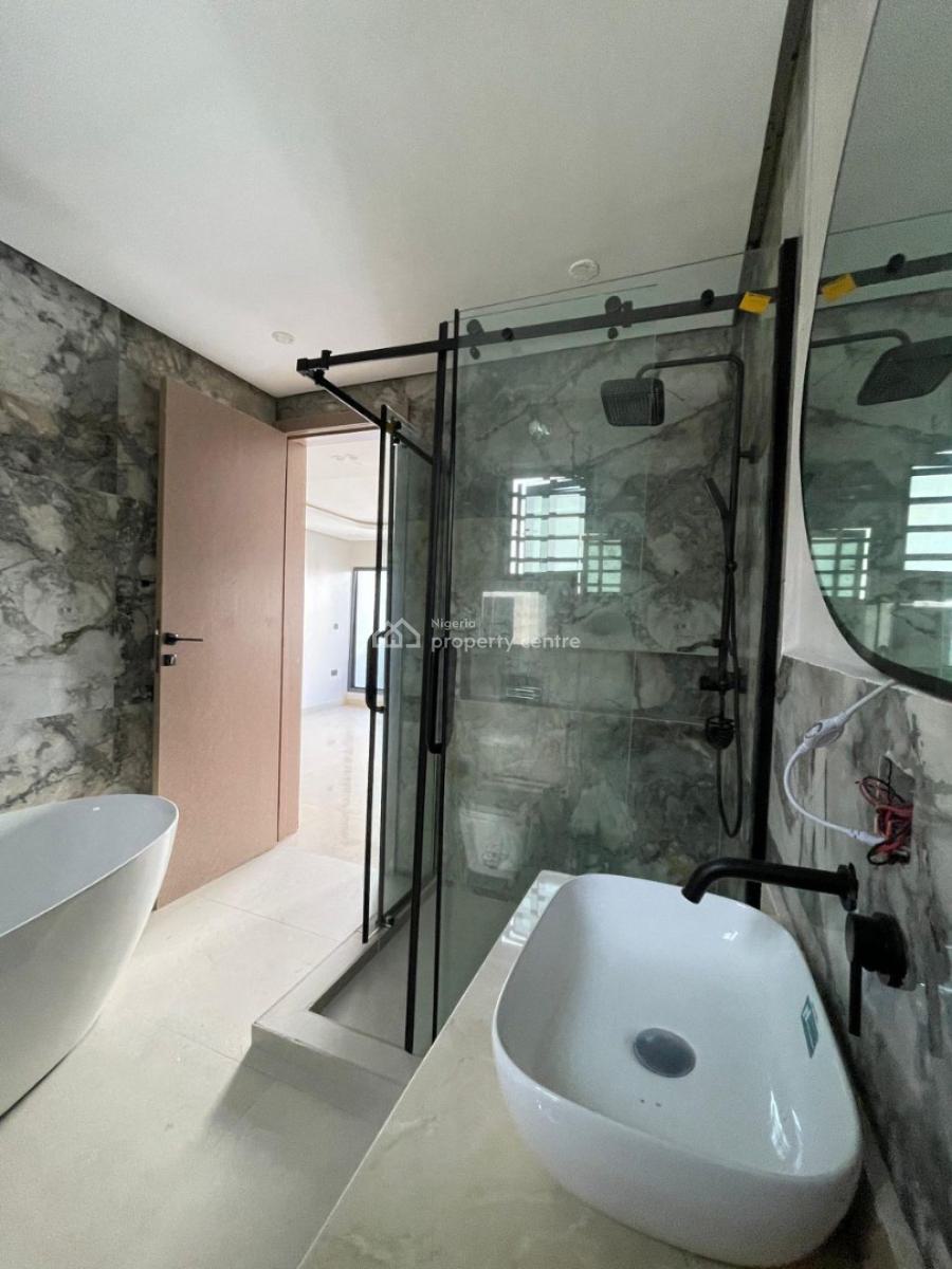 Tastefully Finished 4 Bedroom Terrace Duplex Home, Lekki Phase 1, Lekki, Lagos, Terraced Duplex for Sale