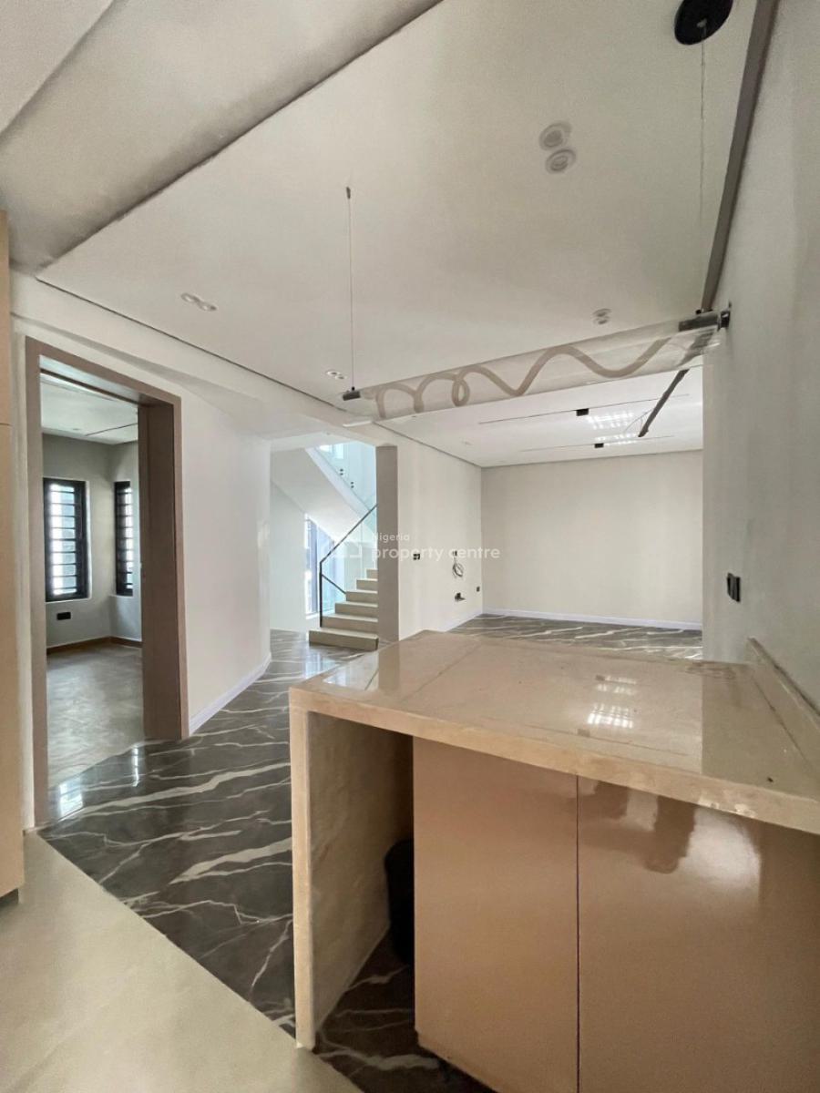 Tastefully Finished 4 Bedroom Terrace Duplex Home, Lekki Phase 1, Lekki, Lagos, Terraced Duplex for Sale