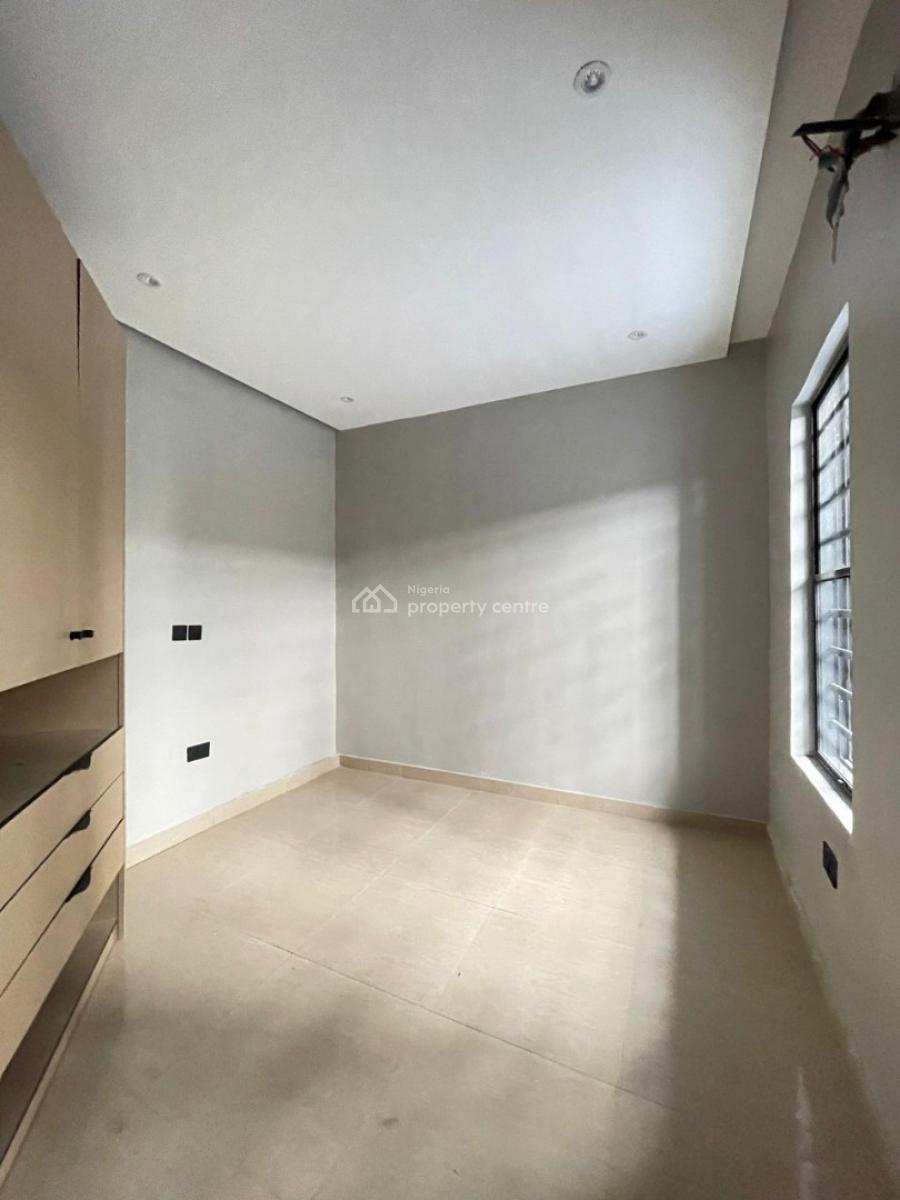 Tastefully Finished 4 Bedroom Terrace Duplex Home, Lekki Phase 1, Lekki, Lagos, Terraced Duplex for Sale