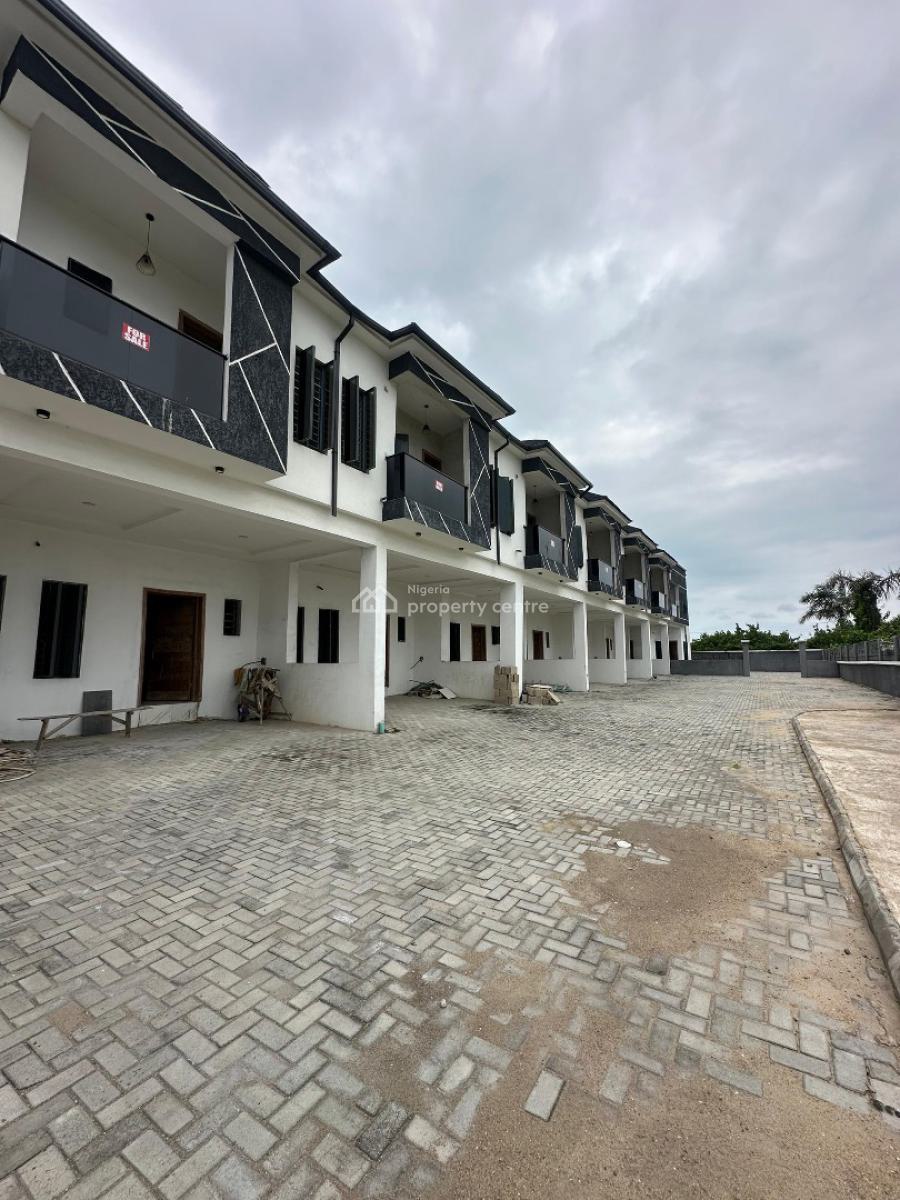 Perfectly Built 4 Bedroom Terraced  Duplex., Off Orchid Road, Lekki, Lagos, Terraced Duplex for Sale