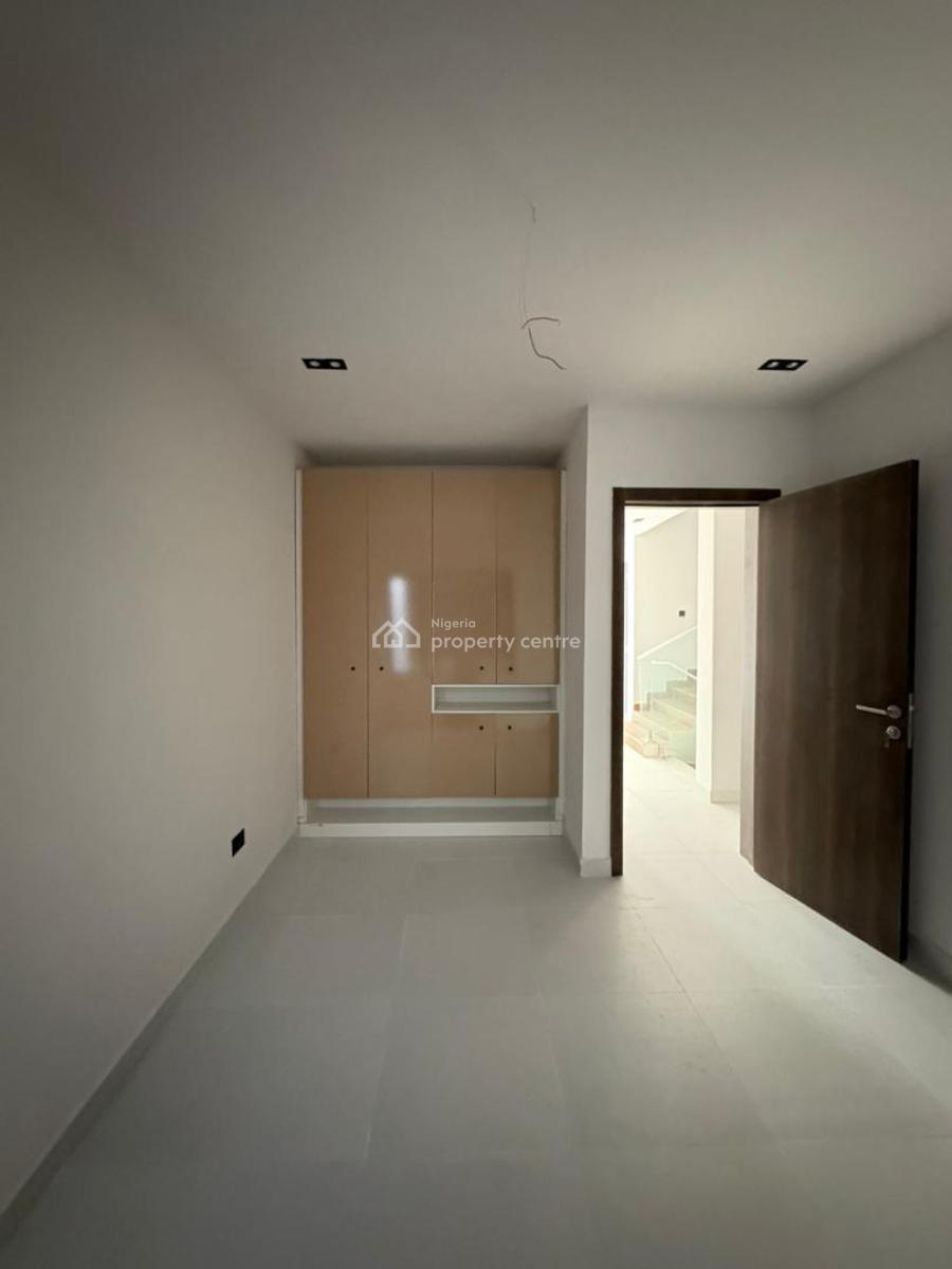 4 Bedroom Terrace Duplex+bq, Lekki Phase 1, Lekki, Lagos, Terraced Duplex for Rent