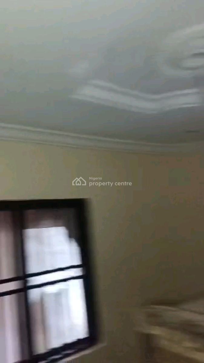 Mini Flat, Adekunle, Yaba, Lagos, Mini Flat (room and Parlour) for Rent