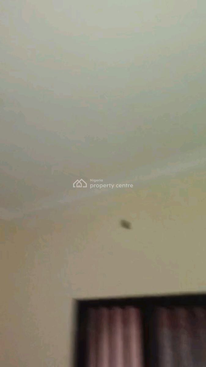 Mini Flat, Adekunle, Yaba, Lagos, Mini Flat (room and Parlour) for Rent