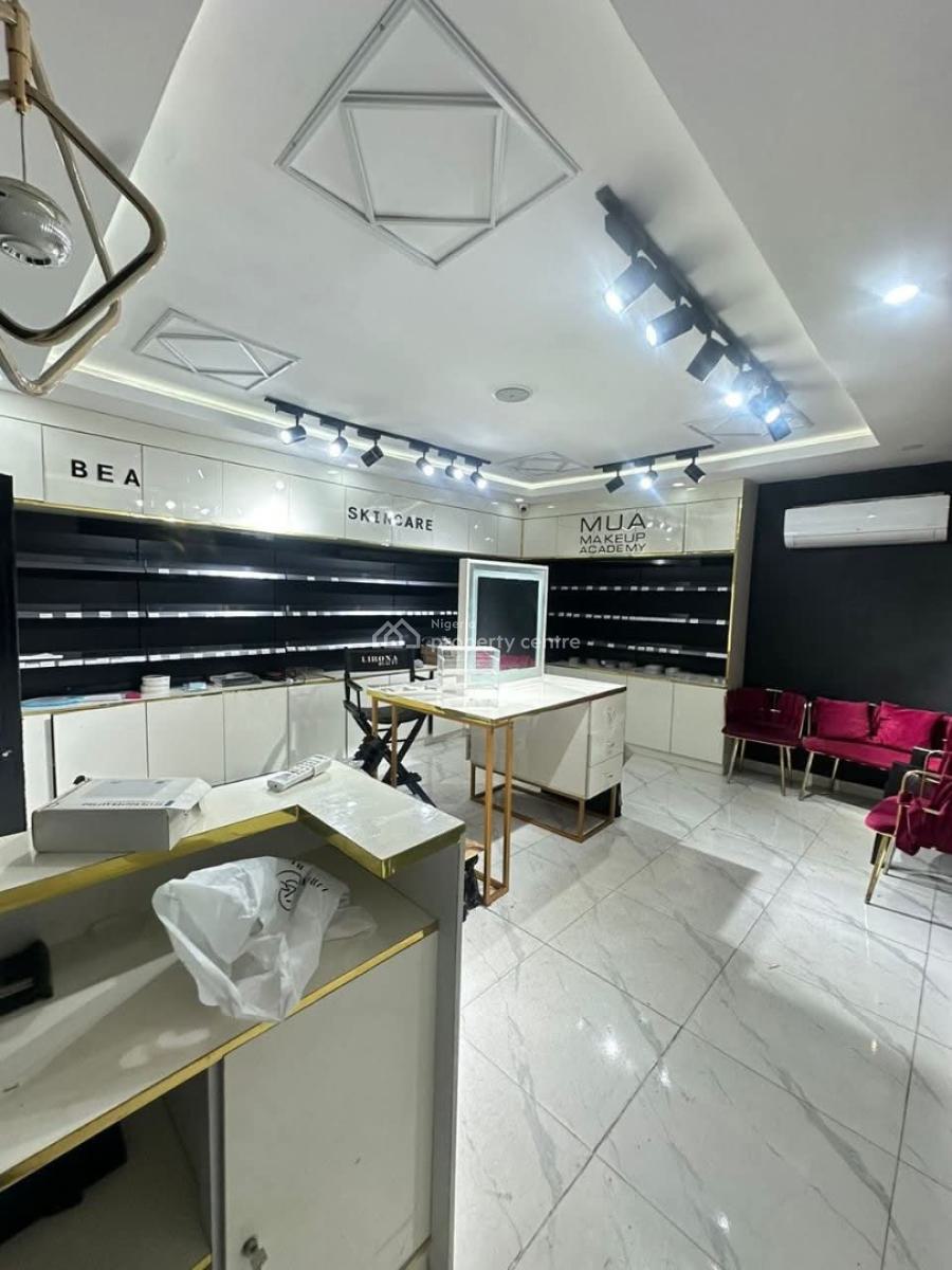 Spacious Commercial Shop Space, Lekki Phase 1, Lekki, Lagos, Shop for Rent