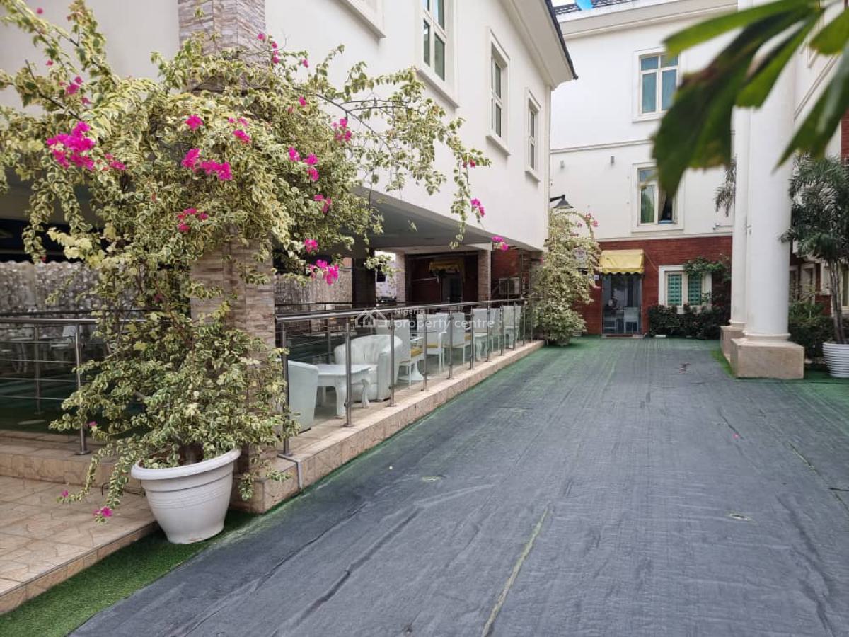 32 Rooms Hotel, Sabo Arobiodu Street, Ikeja Gra, Ikeja, Lagos, Hotel / Guest House for Sale