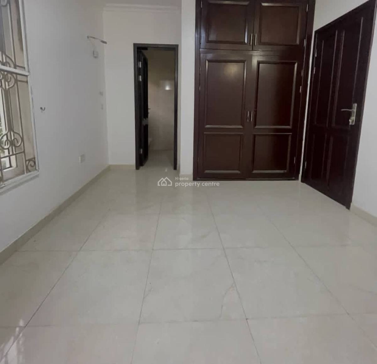 Fully Service 2 Bedroom Apartment with Fitted Kitchen, Lekki Phase 1, Lekki, Lagos, Flat / Apartment for Rent