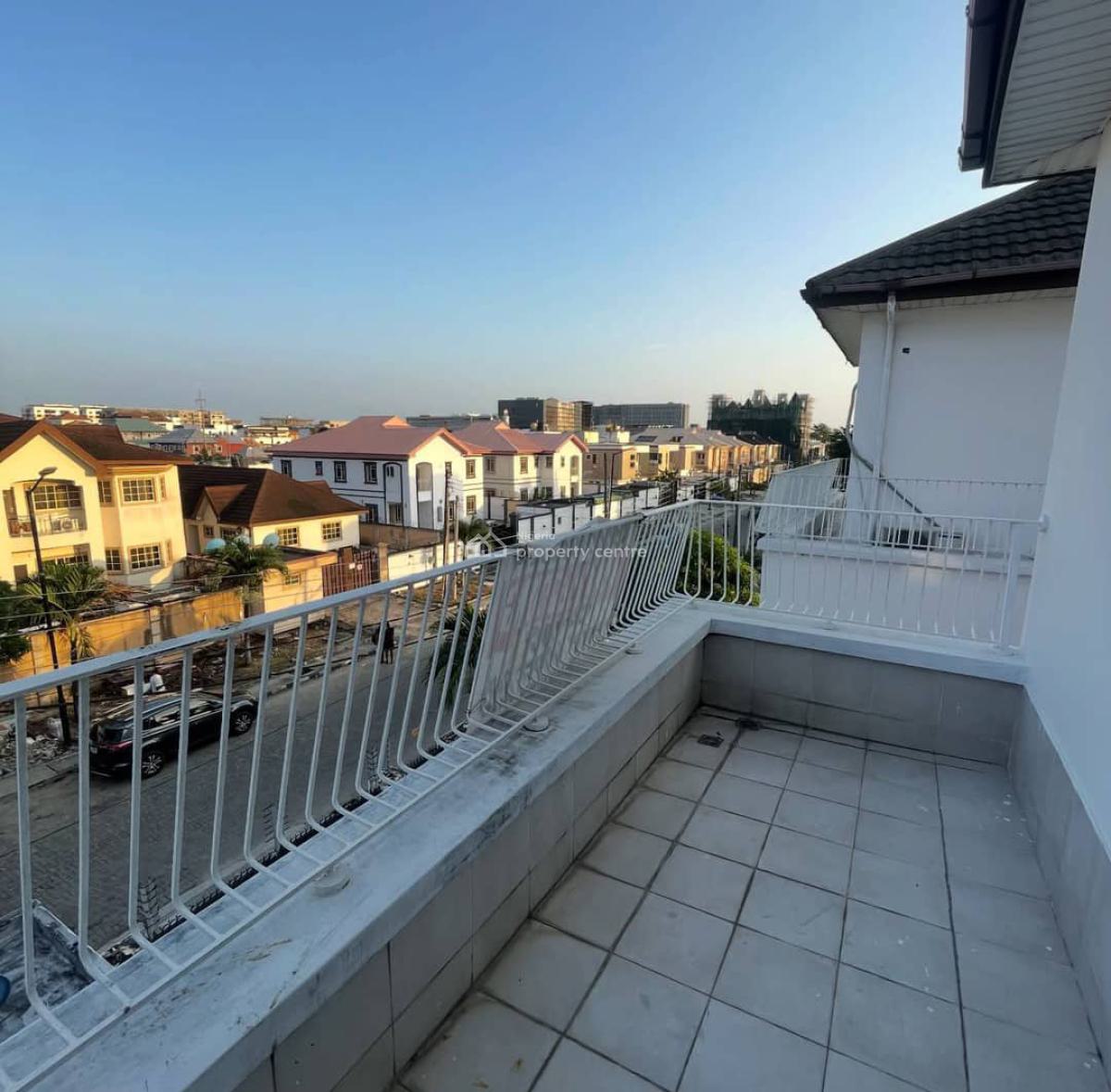 Fully Service 2 Bedroom Apartment with Fitted Kitchen, Lekki Phase 1, Lekki, Lagos, Flat / Apartment for Rent