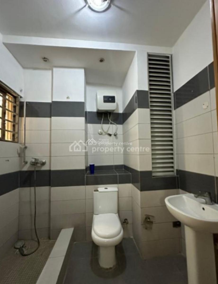 3 Bedroom Cool Spacious House with Bq, Oniru, Victoria Island (vi), Lagos, Terraced Duplex for Rent