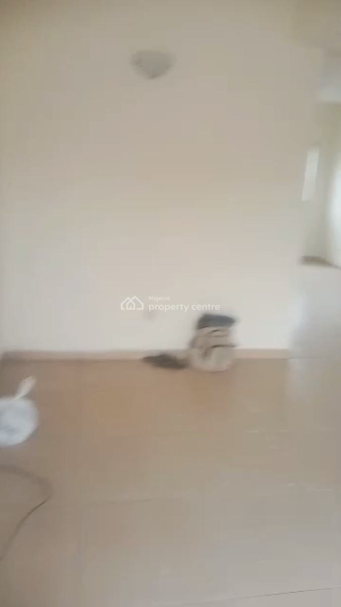 Spacious & Clean 2 Bedroom Apartment, Mende, Maryland, Lagos, Flat / Apartment for Rent