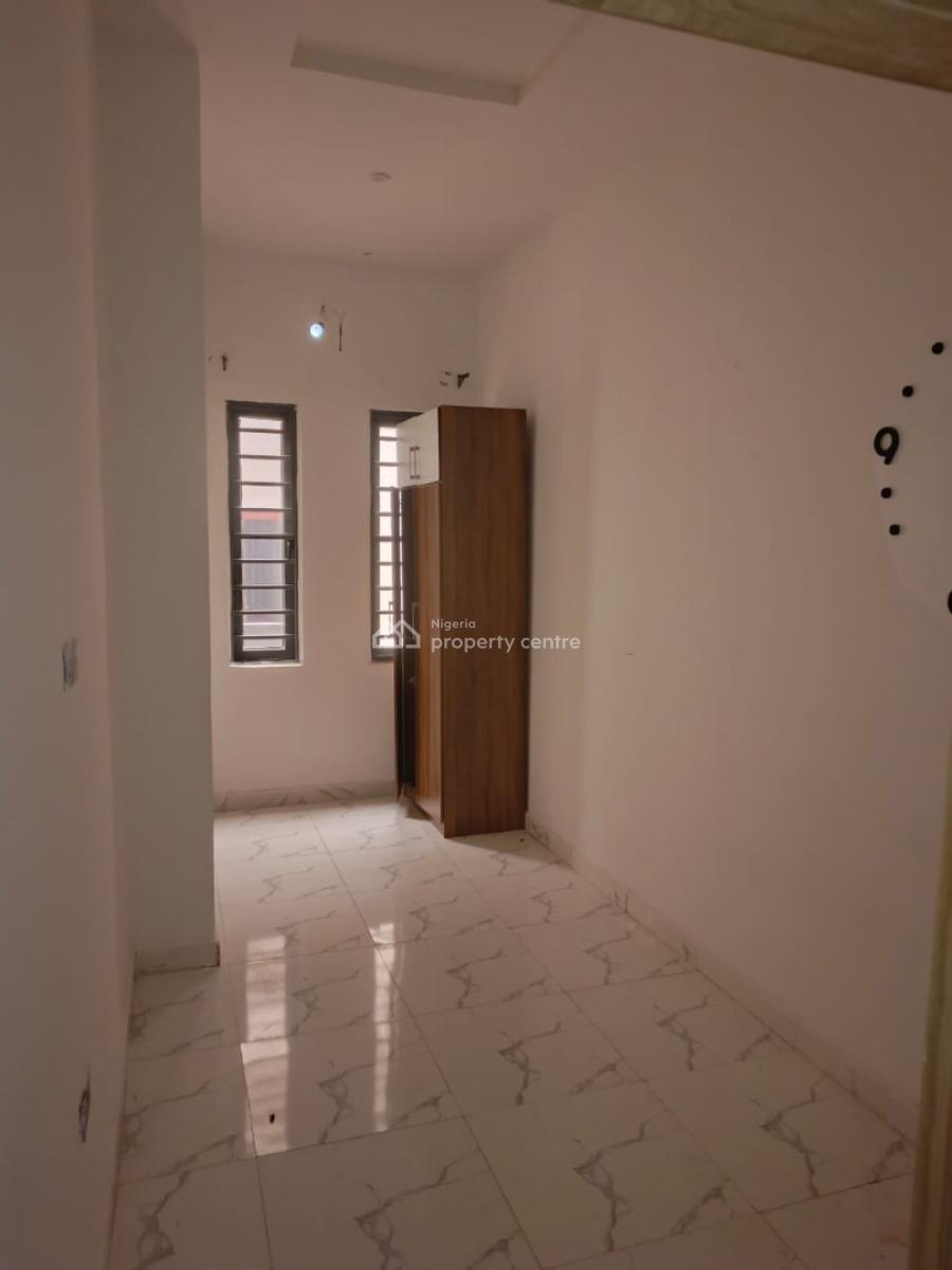 4 Bedroom Semi Detached Duplex with Bq, Highlink Royal Castle Estate, Harris Drive, Vgc, Lekki, Lagos, Semi-detached Duplex for Sale
