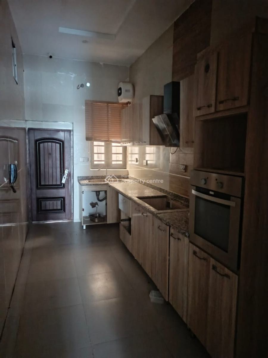 4 Bedroom Semi Detached Duplex with Bq, Highlink Royal Castle Estate, Harris Drive, Vgc, Lekki, Lagos, Semi-detached Duplex for Sale