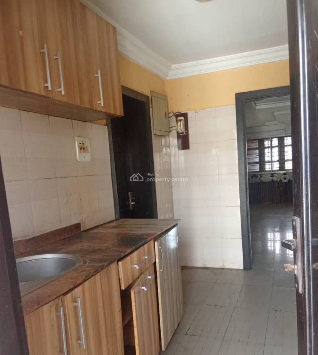 Spacious 3bedroom Flat Upstair with Pop, Modern Facilities at Estate, at Unity Estate Close to Bus Stop Egbeda Alimosho, Egbeda, Alimosho, Lagos, Flat / Apartment for Rent