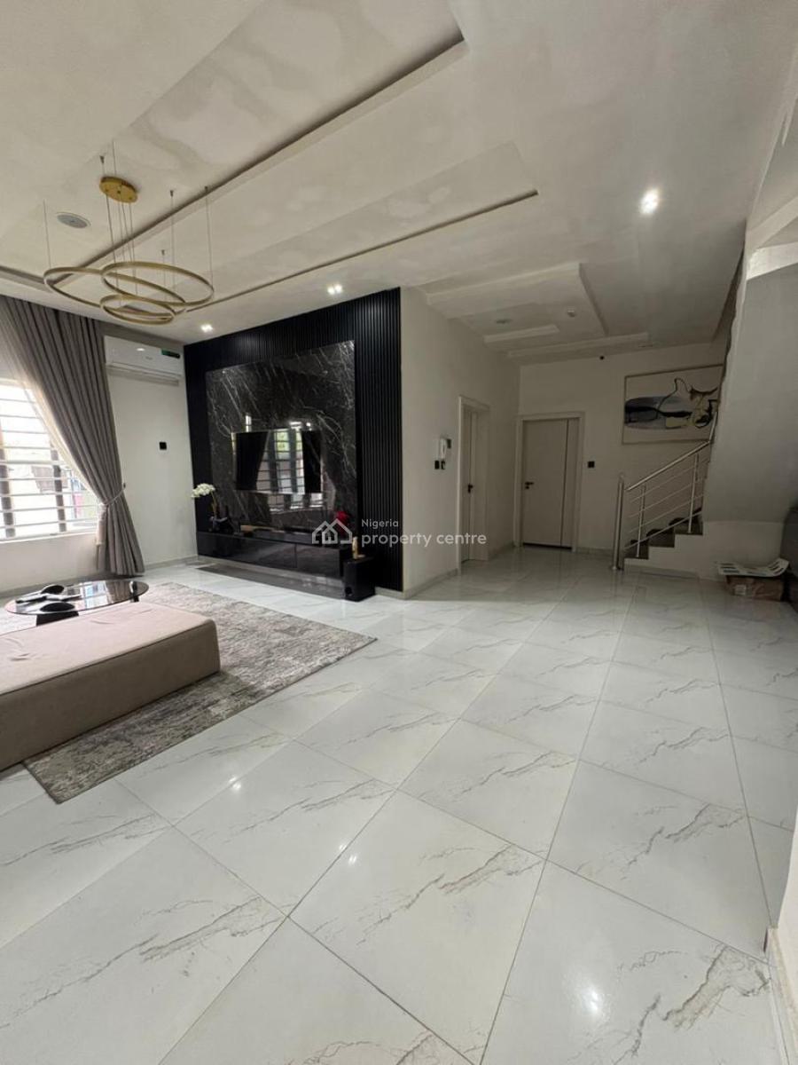 4 Bedrooms Duplex with a Bq, Chevron Lekki, Lekki Phase 2, Lekki, Lagos, Semi-detached Duplex for Rent