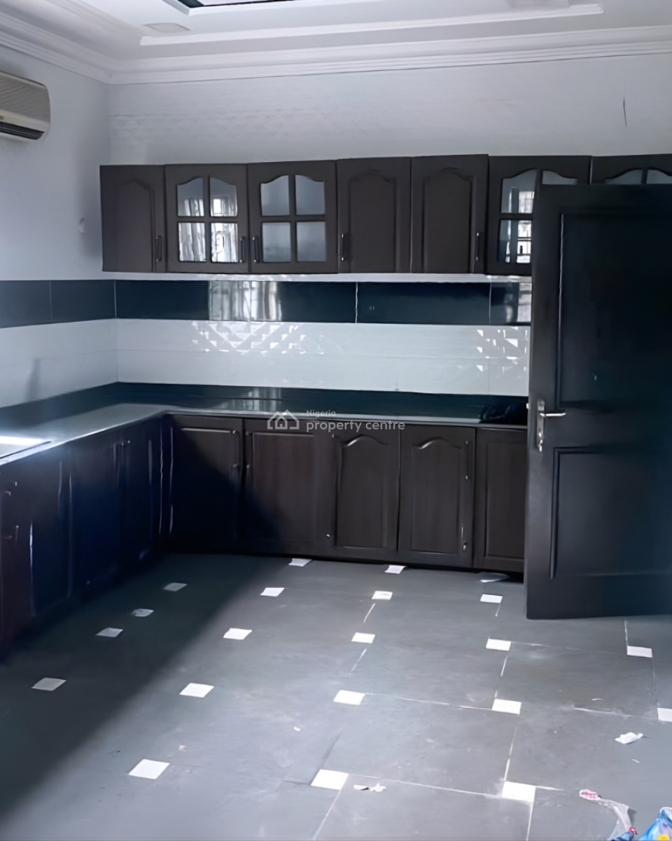 Executive 5 Bedroom Duplex in a Secure Neighborhood, Old Gra, Port Harcourt, Rivers, Detached Duplex for Rent