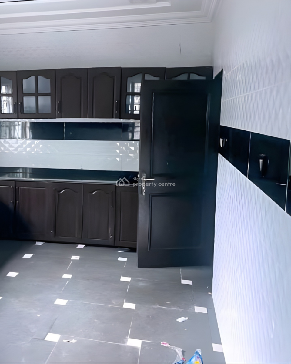 Executive 5 Bedroom Duplex in a Secure Neighborhood, Old Gra, Port Harcourt, Rivers, Detached Duplex for Rent